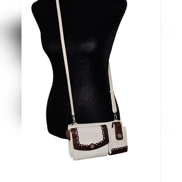 BRIGHTON Enchanted Off White/Cream and Brown Leather Crossbody Bag w Dust Bag